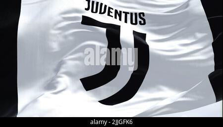 Turin, Italie, juillet 2022 : drapeau du Club de football de Juventus. Juventus est un club de football professionnel basé à Turin. Italie Banque D'Images