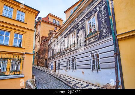 La maison du Kremlin néo-Renaissance richement décorée (Kremlovsky Dum) sur la rue Janska du petit quartier, Prague, République Tchèque Banque D'Images