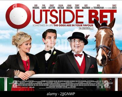 EMILY ATACK, CALUM MACNAB, BOB HOSKINS POSTER, pari extérieur, 2012 Banque D'Images