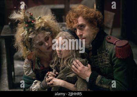 HELENA Bonham Carter, ISABELLE ALLEN, Sacha Baron Cohen, LES MISÉRABLES, 2012 Banque D'Images