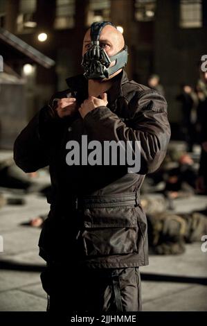 TOM HARDY, THE DARK KNIGHT RISES, 2012 Banque D'Images