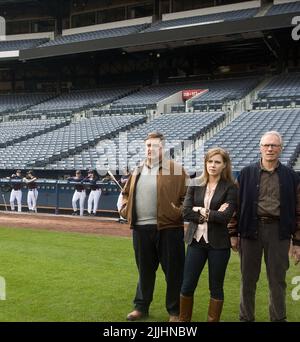 JOHN GOODMAN, AMY ADAMS, CLINT EASTWOOD, ENNUIS AVEC LA COURBE, 2012 Banque D'Images
