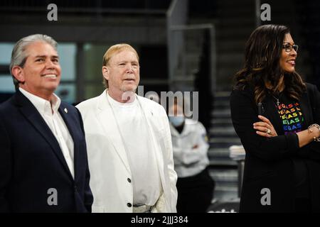 Chicago, États-Unis. 26th juillet 2022. Mark Davis, propriétaire des as de Las Vegas, participe à la finale de la coupe du commissaire de la WNBA entre le ciel de Chicago et les as de Las Vegas sur 26 juillet 2022 à la Wintrust Arena, Chicago, États-Unis. (PAS D'UTILISATION COMMERCIALE) (Foto: Shaina Benhiyoun/Sports Press photo/C - DÉLAI D'UNE HEURE - ACTIVER FTP UNIQUEMENT SI LES IMAGES DE MOINS D'UNE HEURE - Alay) crédit: SPP Sport Press photo. /Alamy Live News Banque D'Images