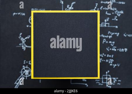 papier noir vierge science équation flou arrière-plan Banque D'Images