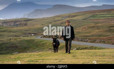 DATE DE SORTIE: 13 octobre 2022. TITRE: Les Banshees d'Inisserin. STUDIO: Searchlight photos. DIRECTEUR: Martin McDonagh. COMPLOT : deux amis de longue date se retrouvent dans une impasse lorsque l’on met brutalement fin à leur relation, avec des conséquences alarmantes pour les deux. AVEC: COLIN FARRELL. (Credit image: © Searchlight Pictures/Entertainment Pictures) Banque D'Images