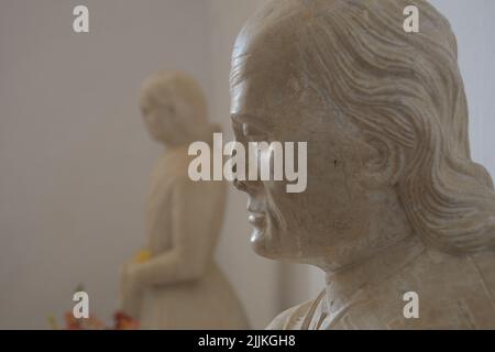 Sculpture de la famille Galvez dans le panthéon de l'église de Macharaviaya, Espagne Banque D'Images