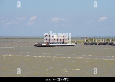 Ferry pour Pelican Island sur la route de Galveston à Port Bolivar Banque D'Images