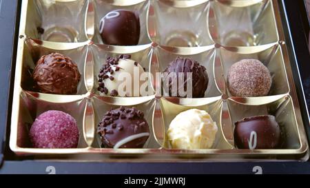 Bonbons spéciaux dans la boîte Banque D'Images