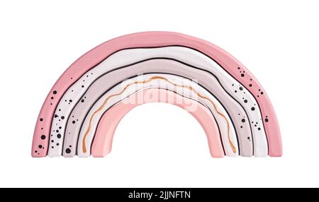 Arc-en-ciel pastel isolé sur fond blanc. Concept d'enfance, de rêve. Jouet empilable en bois d'arcs pour enfants. Photo de haute qualité Banque D'Images