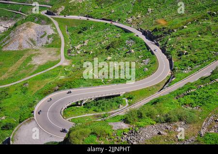 Vue aérienne du col Grimsel, Alpes bernoises, Suisse Banque D'Images