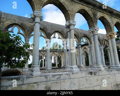 Photo prise en novembre 2017 montrant une partie des jardins et des cloîtres de Versailles à Nassau Bahamas Banque D'Images