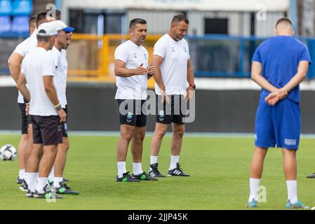 NK Osijek entraîneur en chef Nenad Bjelica pendant une session d'entraînement avant la deuxième manche de qualifications de l'UEFA Europa Conference League, match de 2nd jambes contre le FC Kyzylzhar à Gradski Vrt à Osijek, Croatie sur 27 juillet 2022. Photo: Davor Javorovic/PIXSELL Banque D'Images