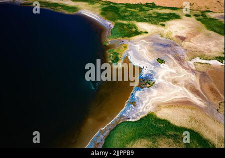 Photo aérienne d'un désert près du lac Chaka Yan en Chine Banque D'Images