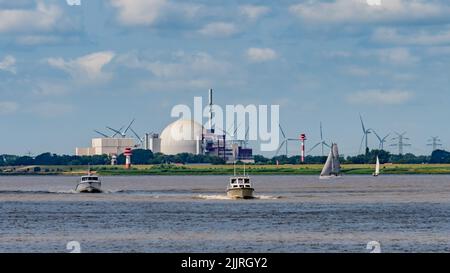 wischhafen, allemagne, 17 juillet 2022, ancienne centrale nucléaire de brokdorf près de l'elbe, abattu fin 2021 Banque D'Images