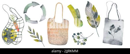 Collection d'articles ou de produits durables et réutilisables Zero Waste : pots en verre, sacs d'épicerie écologiques, couverts en bois, peigne, brosse à dents et brosses, thermo Banque D'Images