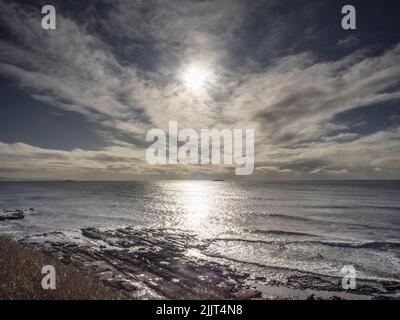 Lever de soleil en hiver au-dessus de la mer de Tasman, Port Kembla Banque D'Images