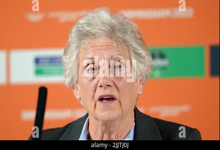 Madame Louise Martin, présidente de la CGF, lors de la conférence de presse d'ouverture des Jeux du Commonwealth de Birmingham 2022 au centre des médias des Jeux de Birmingham. Date de la photo: Jeudi 28 juillet 2022. Banque D'Images