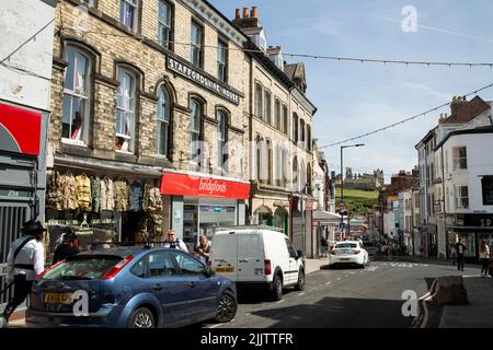 Scènes de rue de Whitby, rue Flowergate Banque D'Images