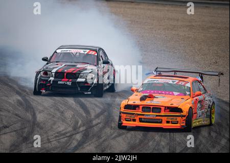 Affrontez la dérive BMW E36 sur le circuit de Navarre Banque D'Images