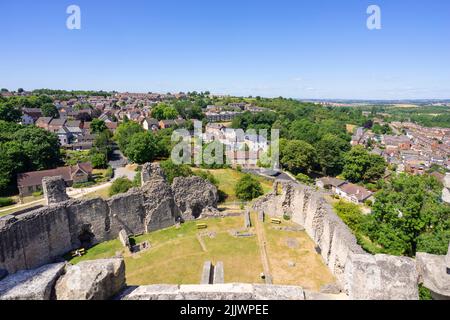 Vue aérienne du château de Conisbrough ruines du château de Conisbrough Conisbrough près de Doncaster Yorkshire du Sud Angleterre GB Europe Banque D'Images