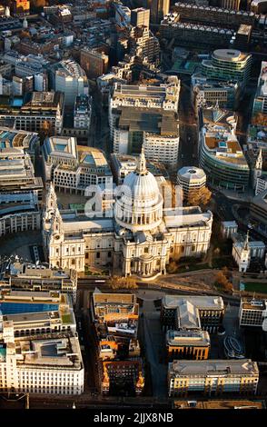 La Cathédrale St Paul, à Londres Banque D'Images