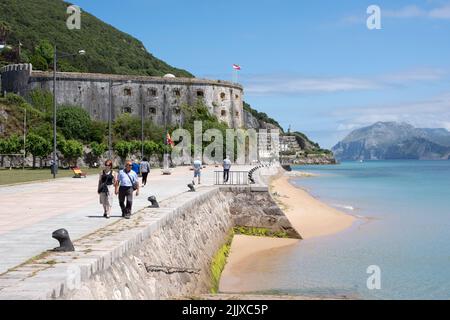 Santona, bord de mer de Cantabrie, vue est Banque D'Images