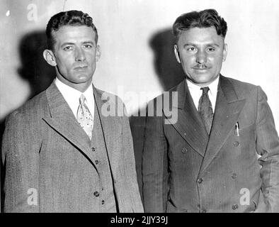 De gauche à R Harold Gatty et Wiley Post, tous deux entrés dans la course aérienne de Londres - Australie. 03 août 1934. Banque D'Images