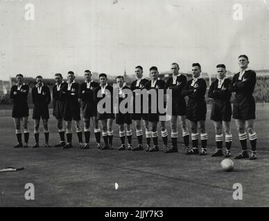 L'équipe de la Queensland Rugby League avant le match contre la Nouvelle-Galles du Sud au Sydney Cricket Ground. 10 juin 1935. Banque D'Images