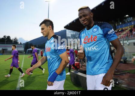 Foto Alessandro Garofalo/LaPresse27 Luglio 2022 Castel di Sangro, Italia - SSC Napoli vs Adana Demirspelr - amichevole Stadio estive Teofilo Patini. Nella foto: Victor Osimhen (SSC Napoli); 27 juillet 2022 Castel di Sangro, Italie - SSC Napoli vs Adana Demirspor, football sportif, match d'été Teofilo Patini stade. Dans le pic: Victor Osimhen (SSC Napoli); crédit: PRESSINPHOTO SPORTS AGENCY/Alay Live News Banque D'Images