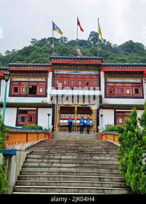 17 juin 2022, Gangtok, Sikkim, Ranka (Lingdum ou Pal Zurmang Kagyud), Temple d'Or, Monastère à Gangtok. Banque D'Images