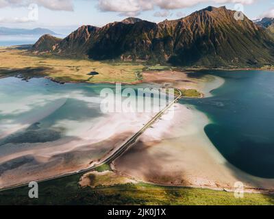 Vue depuis la randonnée de Matmora dans les îles Lofoten en Norvège Banque D'Images