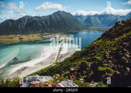 Vue depuis la randonnée de Matmora dans les îles Lofoten en Norvège Banque D'Images