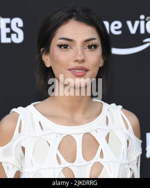 Noor Dabash arrive à la première de treize VIES de la vidéo de premier ordre tenue au Regency Village Theatre à Westwood, CA, le jeudi, ?28 juillet 2022. (Photo de la Sathanlee B. Mirador/Sipa USA) Banque D'Images