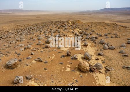 Antenne de Torysh (la Vallée des balles), Shetpe, Mangystau, Kazakhstan, Asie centrale, Asie Banque D'Images