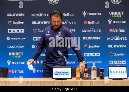 Knokke Heist, Belgique. 29th juillet 2022. Carl Hoefkens, entraîneur en chef du club, photographié lors de la conférence de presse hebdomadaire de l'équipe belge de football Club Brugge KV, vendredi 29 juillet 2022 à Knokke-Heist, pour discuter du prochain match de compétition nationale contre KAS Eupen. BELGA PHOTO KURT DESPLENTER crédit: Belga News Agency/Alay Live News Banque D'Images