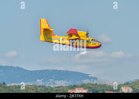 Avion de Canadair à Rijeka, Croatie Banque D'Images