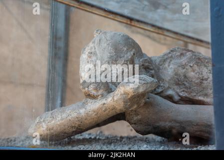 Les habitants de Pompeiian ont pétrifié dans leur dernière situation de vie, le sud de l'Italie Banque D'Images