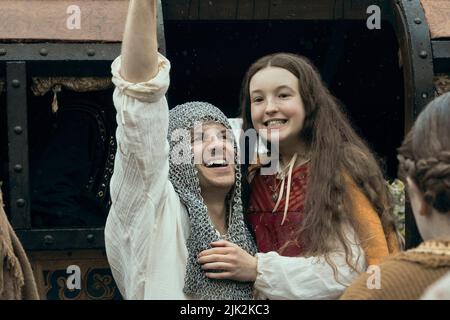 DATE DE SORTIE: 7 octobre 2022. TITRE: Catherine a appelé Birdy. STUDIO: Films de titre de travail. DIRECTEUR: Lena Dunham. PARCELLE TERRAIN: Une fille de 14 ans dans l'Angleterre médiévale navigue à travers la vie et en évitant les suiteurs potentiels que son père a à l'esprit. AVEC: ANDREW SCOTT comme Sir Rollo (Père de Birdy), BELLA RAMSEY comme Birdy. (Credit image: © titre de travail films/Entertainment Pictures) Banque D'Images