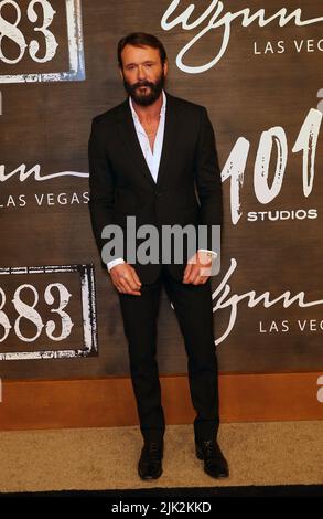 1883 première mondiale tapis rouge au Wynn Las Vegas avec: Tim McGraw où: Las Vegas, Nevada, États-Unis quand: 12 déc 2021 crédit: Judy Eddy/WENN Banque D'Images