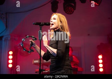 Glasgow, Royaume-Uni. 29th juillet 2022. Belinda Carlisle - nuits d'été au kiosque Kelvingrove Park Glasgow Écosse 29th juillet 2022 crédit : Glasgow Green à l'heure d'hiver/Alamy Live News Banque D'Images