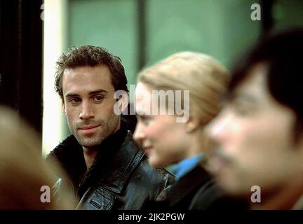 FIENNES,GRAHAM, ME TUER DOUCEMENT, 2002, Banque D'Images