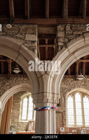 Intérieur de l'église St Mawgan-in-Mentheage, Cornouailles Banque D'Images