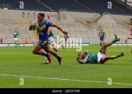 Leeds, Royaume-Uni. 30th juillet 2022. Essayez Londres lors du match de championnat Summer Bash Betfred entre London Broncos et Sheffield Eagles au stade Headingley, Leeds, Royaume-Uni, le 30 juillet 2022. Photo de Simon Hall. Utilisation éditoriale uniquement, licence requise pour une utilisation commerciale. Aucune utilisation dans les Paris, les jeux ou les publications d'un seul club/ligue/joueur. Crédit : UK Sports pics Ltd/Alay Live News Banque D'Images