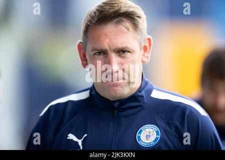 Stockport, Royaume-Uni. 30th juillet 2022. Dave Challinor, directeur du comté de Stockport, lors du match Sky Bet League 2 entre Stockport County et Barrow au stade Edgeley Park, Stockport, le samedi 30th juillet 2022. (Credit: Mike Morese | MI News) lors du match Sky Bet League 2 entre Stockport County et Barrow au stade Edgeley Park, Stockport, le samedi 30th juillet 2022. Banque D'Images