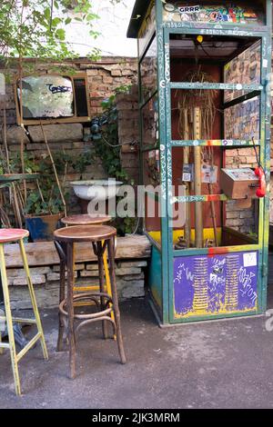 Bar Ruin à Budapest, Hongrie Banque D'Images