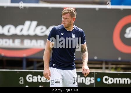 Dundee, Royaume-Uni. 30th juillet 2022. 30th juillet 2022; Dens Park, Dundee, Écosse: Scottish League Championship football, Dundee versus Partick Thistle: ; Lee Ashcroft de Dundee pendant l'échauffement avant le match crédit: Action plus Sports Images/Alay Live News Banque D'Images