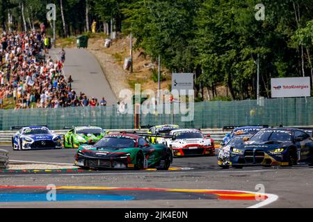 38 Jota, McLaren 720 S GT3 de Rob BELL, Oliver WILKINSON, Marvin KIRCHHÖFER, en action pendant les TotalEnergies 24 heures de Spa 2022, 7th ronde du 2022 Fanatec GT World Challenge Europe Powered by AWS, de 27 juillet à 31, 2021 sur le circuit de Spa-Francorchamps, à Stavelot, Belgique - photo Paul Vaicle / DPPI Banque D'Images