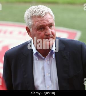 Middlesbrough, Royaume-Uni. 30th juillet 2022West Steve Bruce, directeur de Bromm, lors du match de championnat Sky Bet entre Middlesbrough et West Bromwich Albion au stade Riverside, à Middlesbrough, le samedi 30th juillet 2022. (Credit: Michael Driver | MI News) Credit: MI News & Sport /Alamy Live News Credit: MI News & Sport /Alamy Live News Banque D'Images