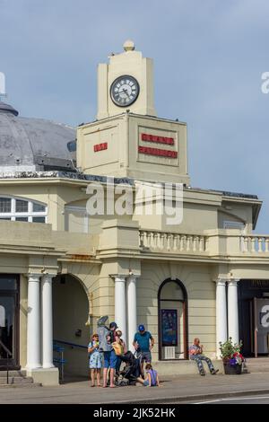 The Grand Pavilion, Esplanade, Porthcawl, Bridgend County Borough (Pen y bont), pays de Galles (Cymru), Royaume-Uni Banque D'Images