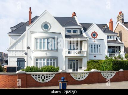 Maison d'époque en bord de mer, Esplanade, Porthcawl, Bridgend County Borough (Pen-y-bont), pays de Galles (Cymru), Royaume-Uni Banque D'Images